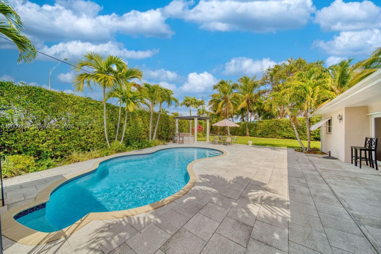 10641 SW 99th Ter , Miami, FL 33176 Photo