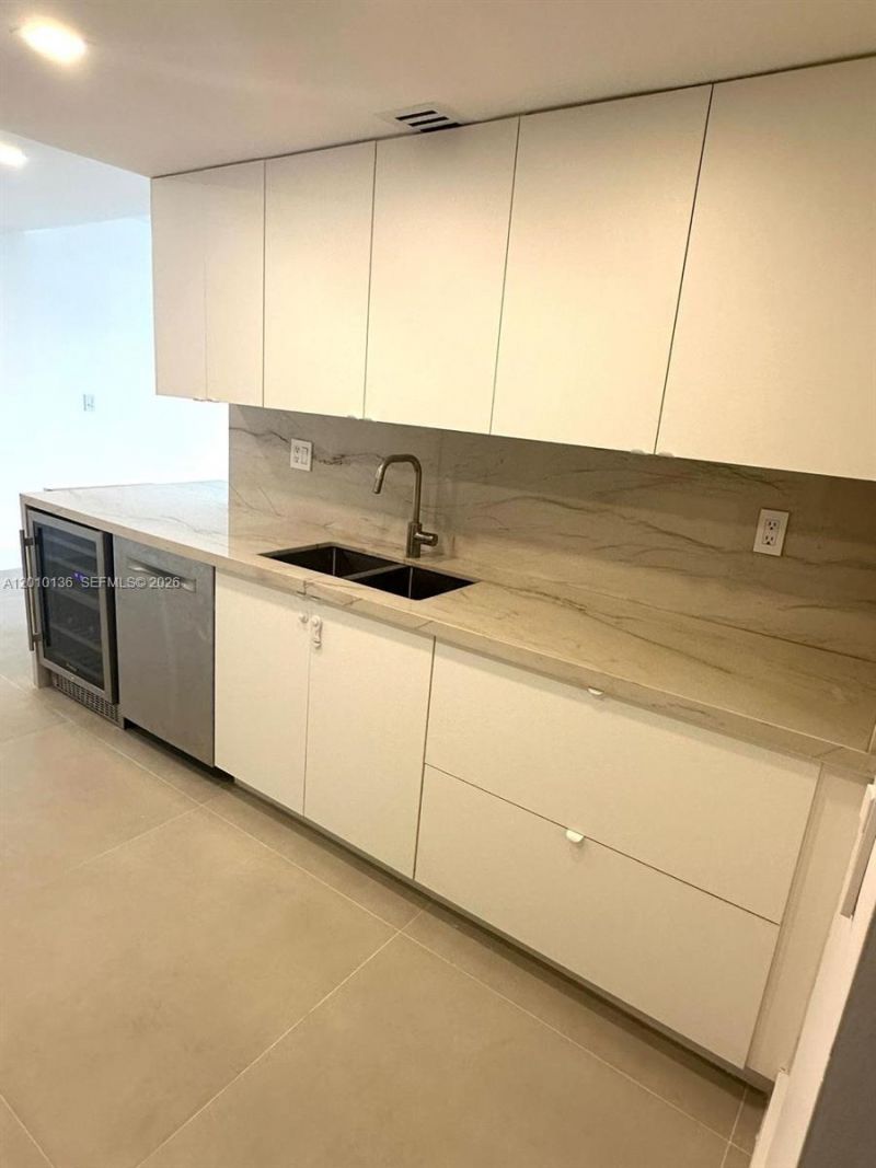 10205 Collins Ave, Unit 907, Bal Harbour, FL 33154 Photo
