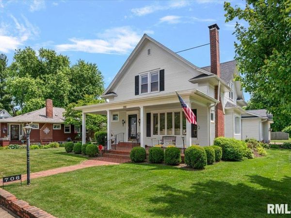 706 MONROE Street, Pawnee, IL 62558