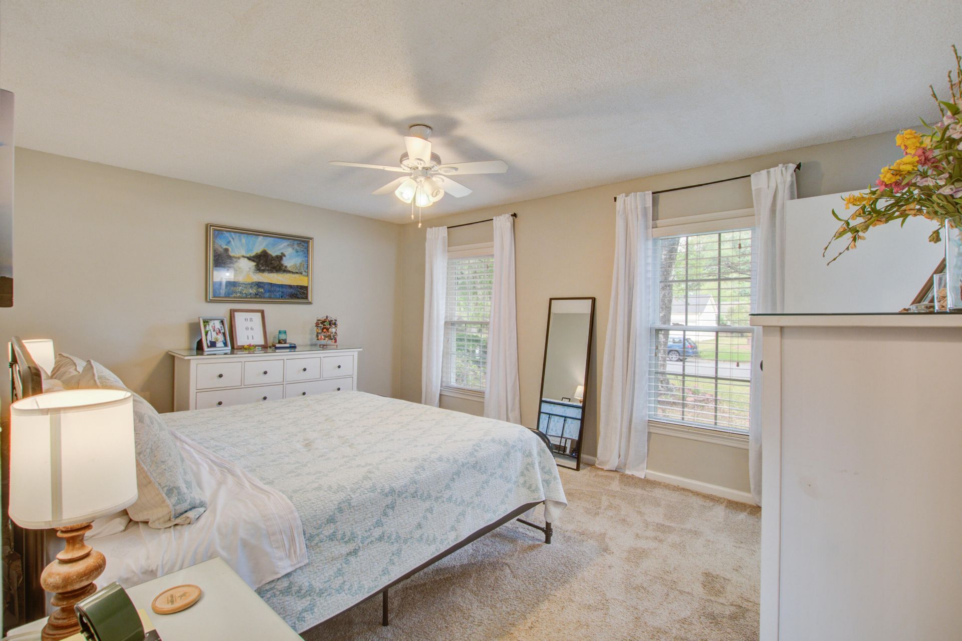 2115 Hunter Creek Drive Photo 32