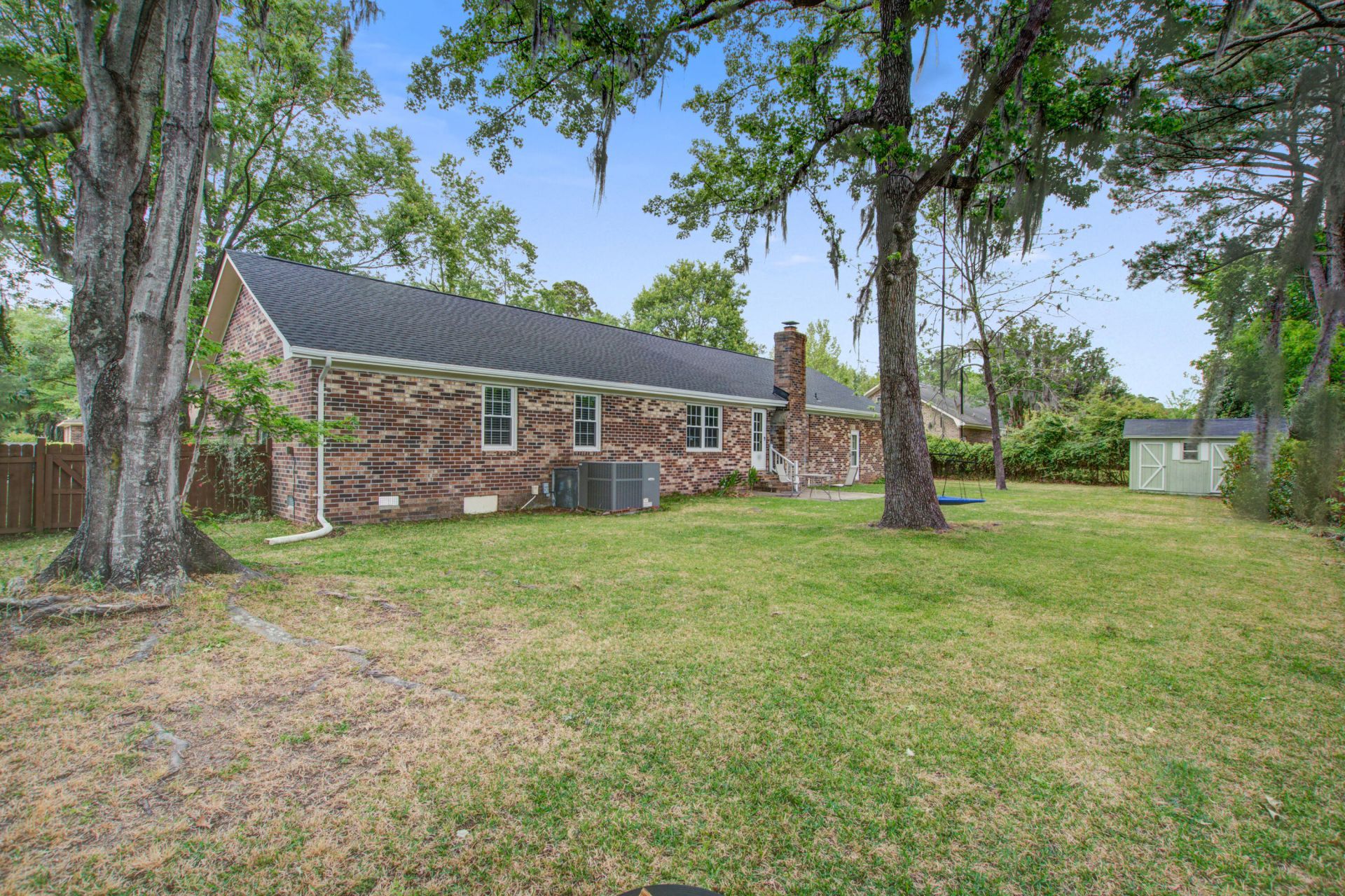 2115 Hunter Creek Drive Photo 43