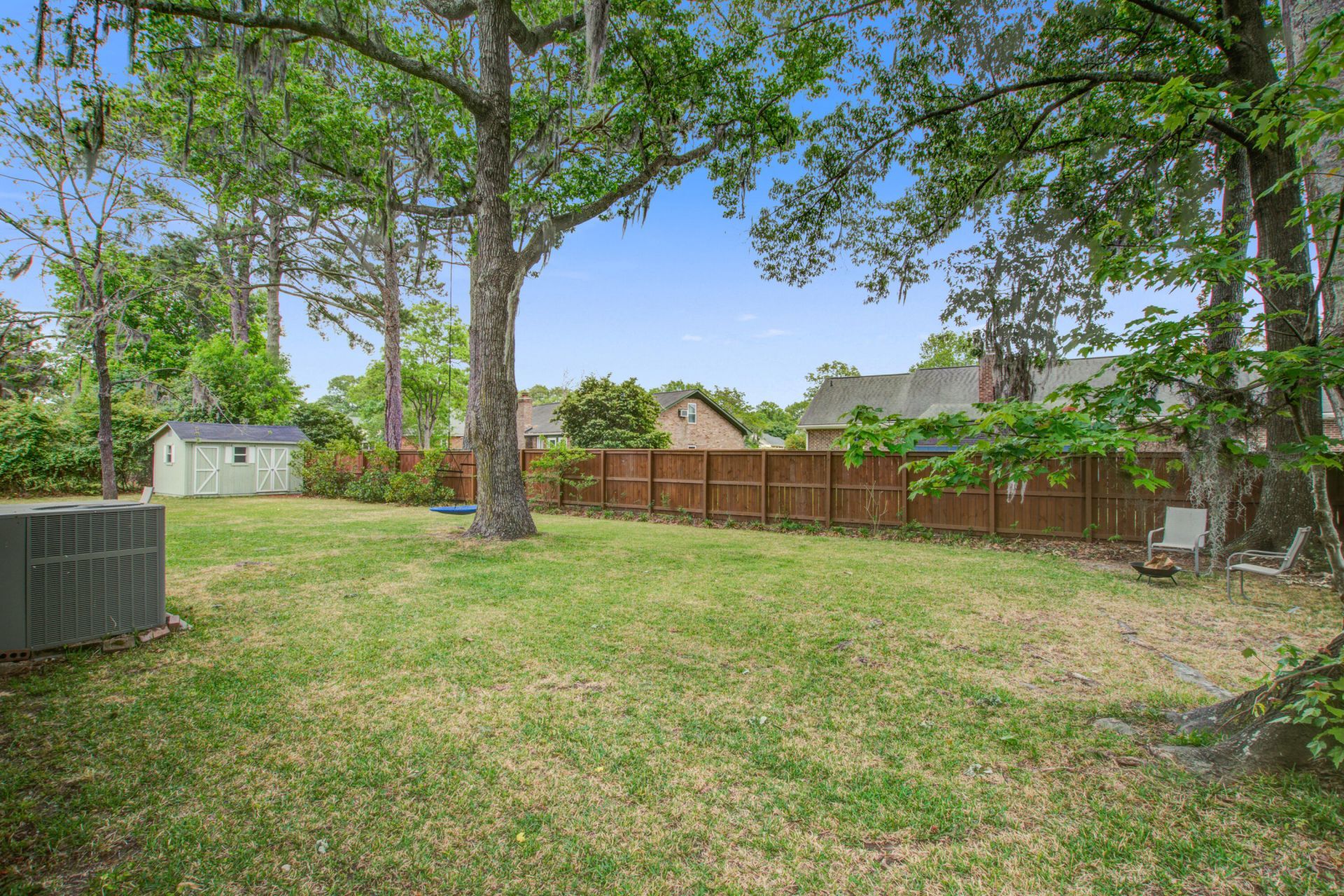 2115 Hunter Creek Drive Photo 44