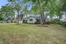 2115 Hunter Creek Drive photo 4