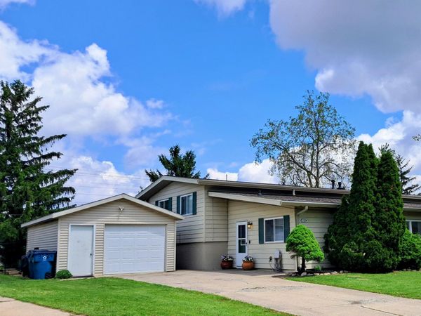 3324 N LINCOLN Street, Peru, IN 46970