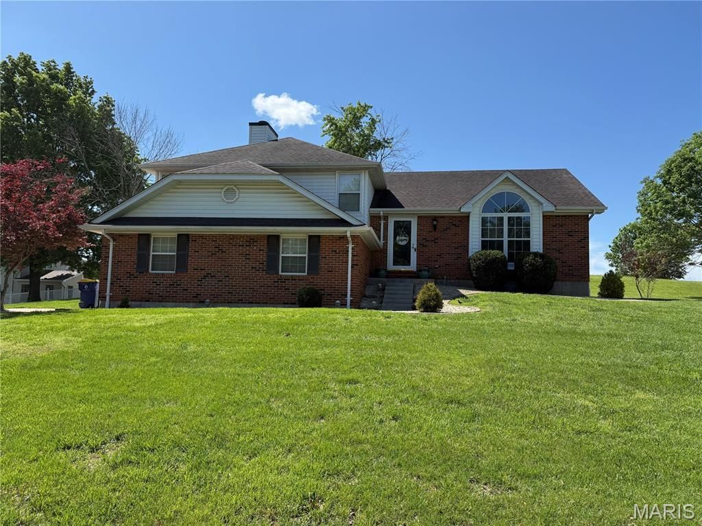 4 Weatherby Court , Washington, MO 63090 Main Photo