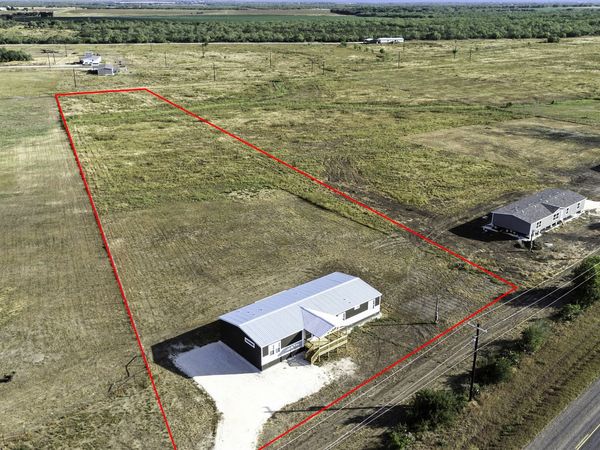 2479 FM 1332, Jourdanton, TX 78026