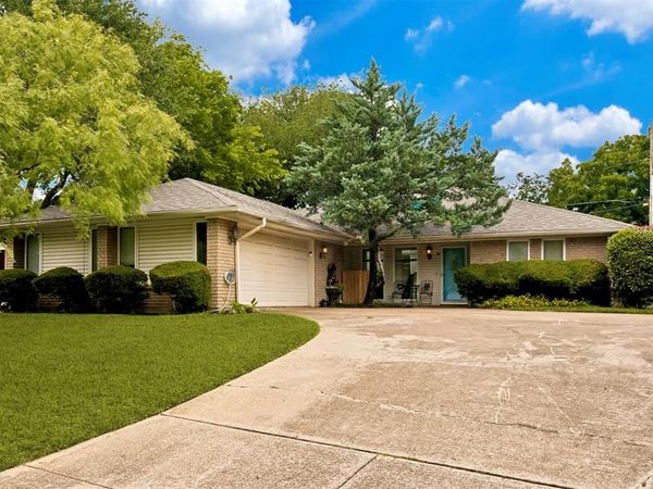 4532 Grey Dawn Drive, Arlington, TX 76017