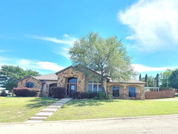 8001 Ridgeway Court, Nolanville, TX 76559