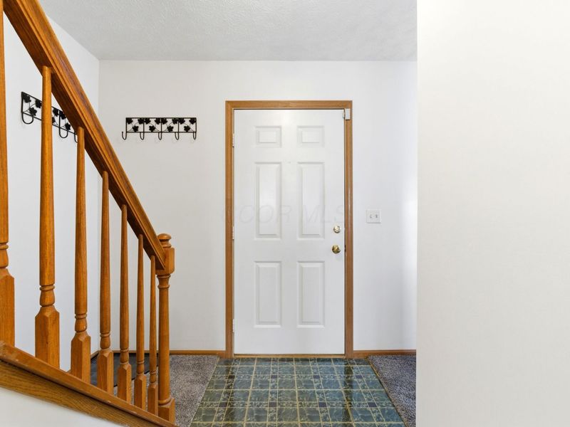 2742 Woodcroft Road, Columbus, OH 43204 Photo 2