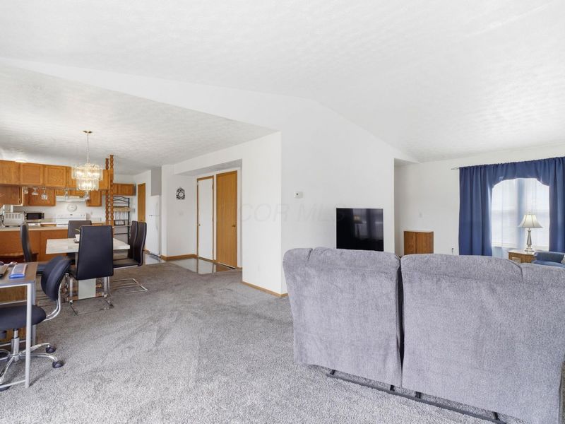 2742 Woodcroft Road, Columbus, OH 43204 Photo 7