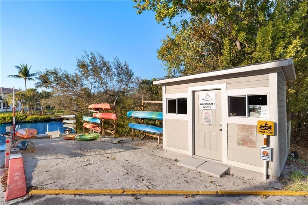 20944 Island Sound Cir , Unit 305, Estero, FL 33928 Photo