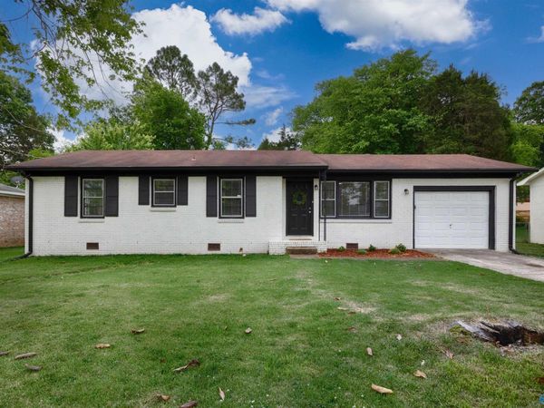 1004 Parcus Road SE, Huntsville, AL 35803