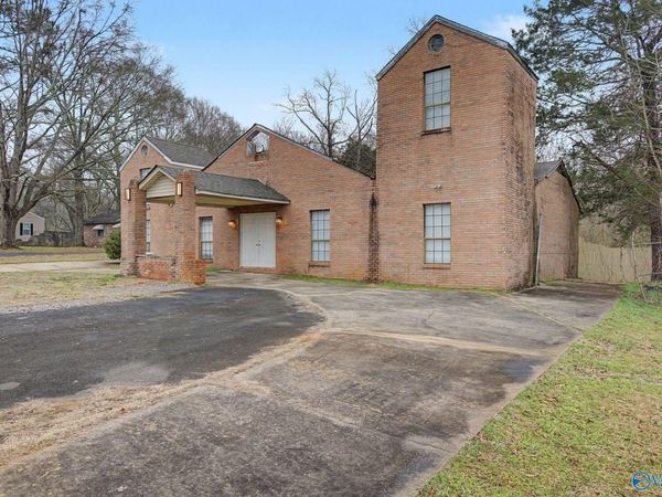 16927 County Road 400, Hillsboro, AL 35643