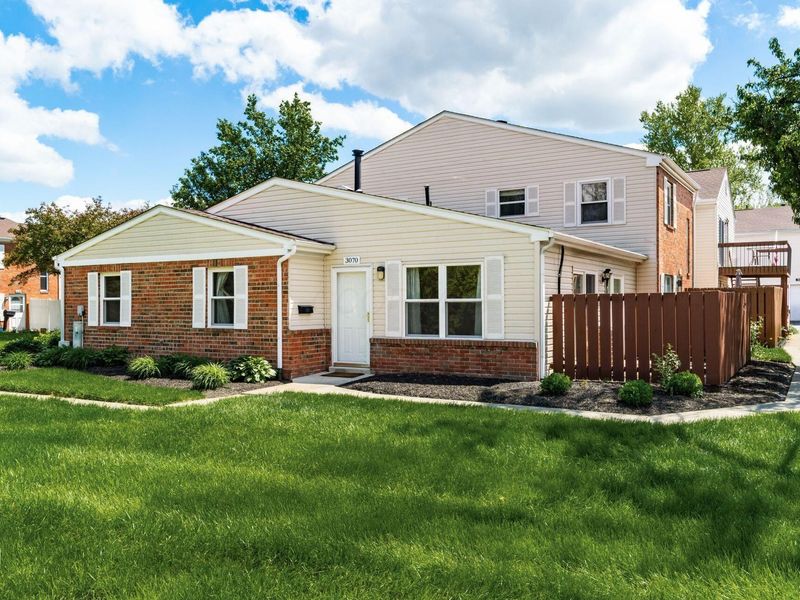 3070 Jersey Drive, Unit 51, Columbus, OH 43204 Photo 2