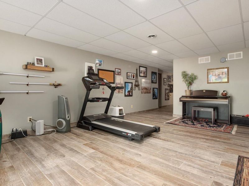 10155 N Morrison Road , Dresden, OH 43821 Photo 29