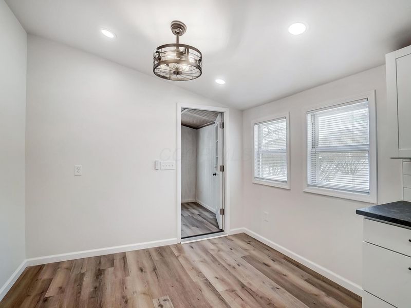 1896 Dyer Road , Grove City, OH 43123 Photo 16