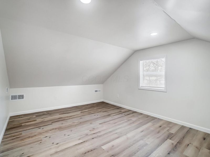 1896 Dyer Road , Grove City, OH 43123 Photo 34