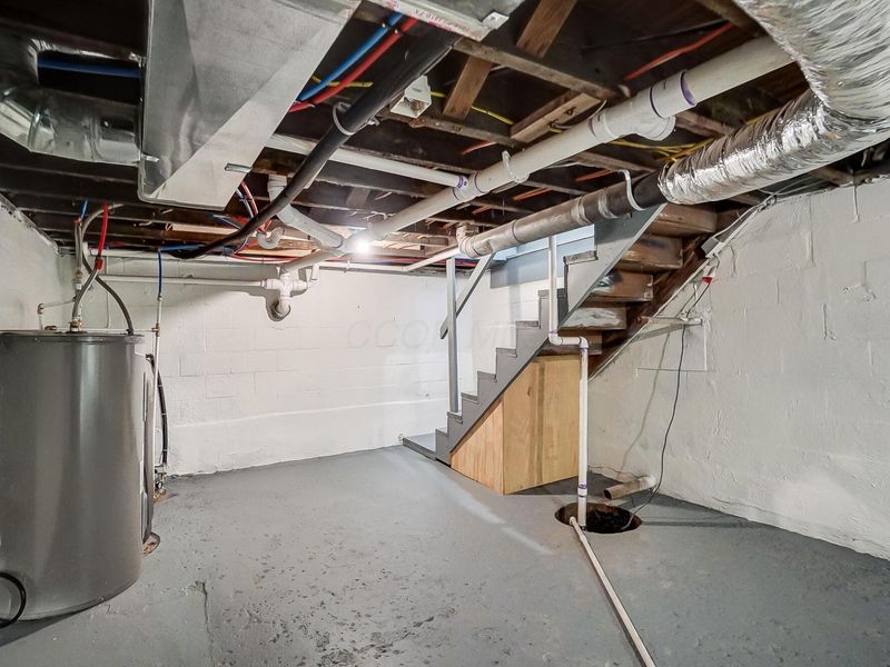 1896 Dyer Road , Grove City, OH 43123 Photo 42