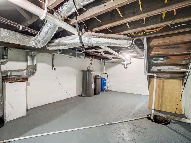 1896 Dyer Road , Grove City, OH 43123 Photo 43