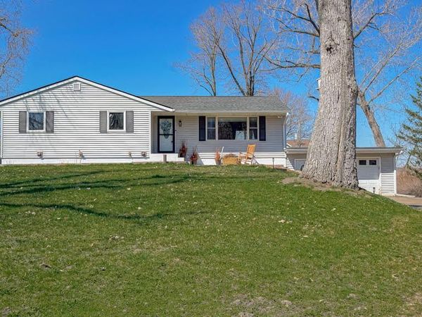 7810 Scandia Trail N, Forest Lake, MN 55025