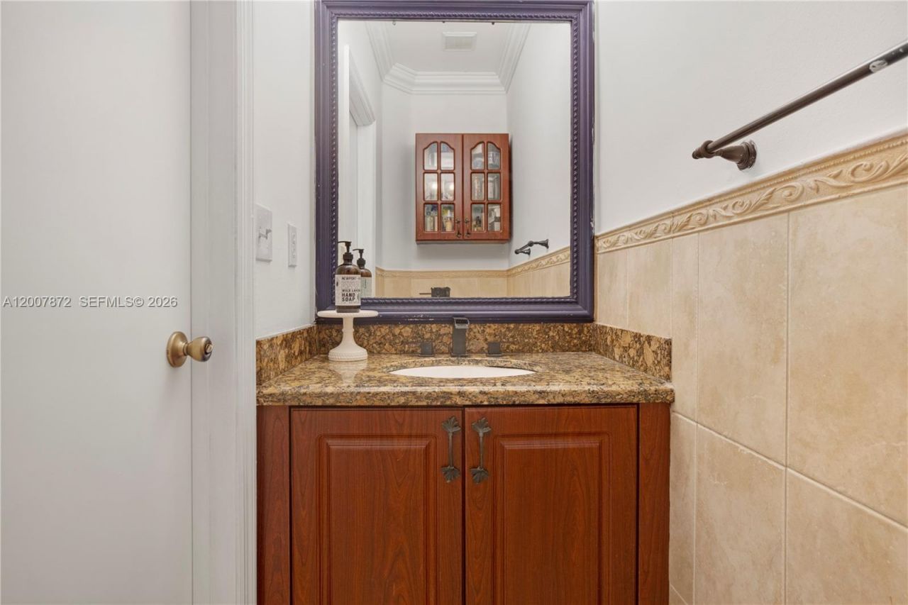 716 SW 122nd Ave, Pembroke Pines, FL 33025 Photo