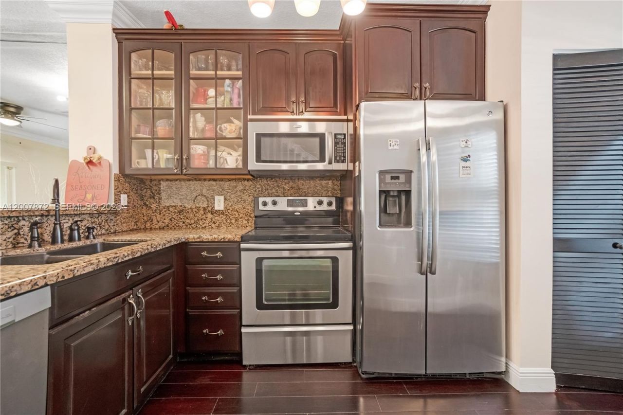 716 SW 122nd Ave , Pembroke Pines, FL 33025 Photo