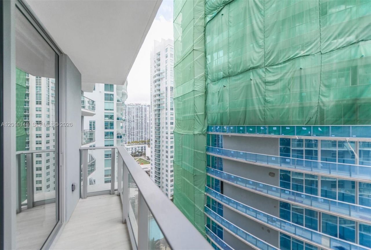 77 SE 5 Street, Unit 2604, Miami, FL 33131 Photo