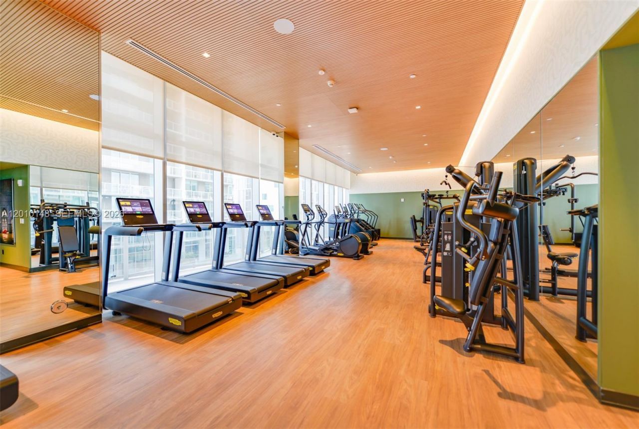 77 SE 5 Street, Unit 2604, Miami, FL 33131 Photo
