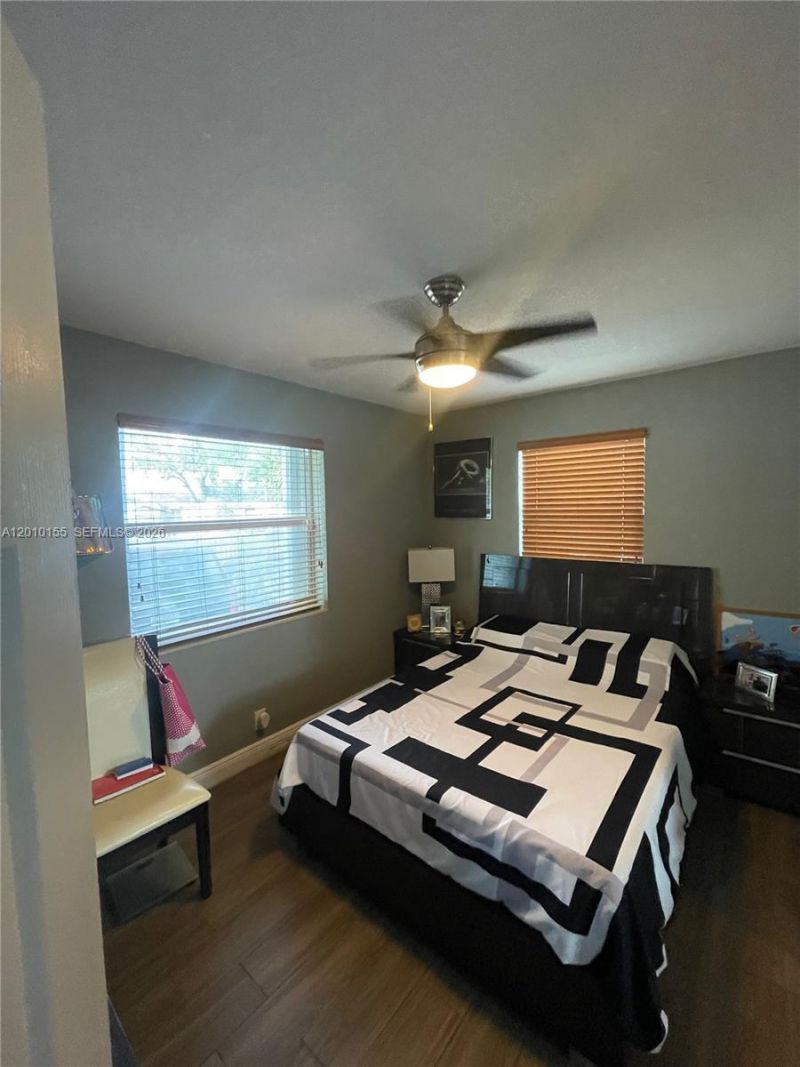 2144 NW 85th St, Miami, FL 33147 Photo