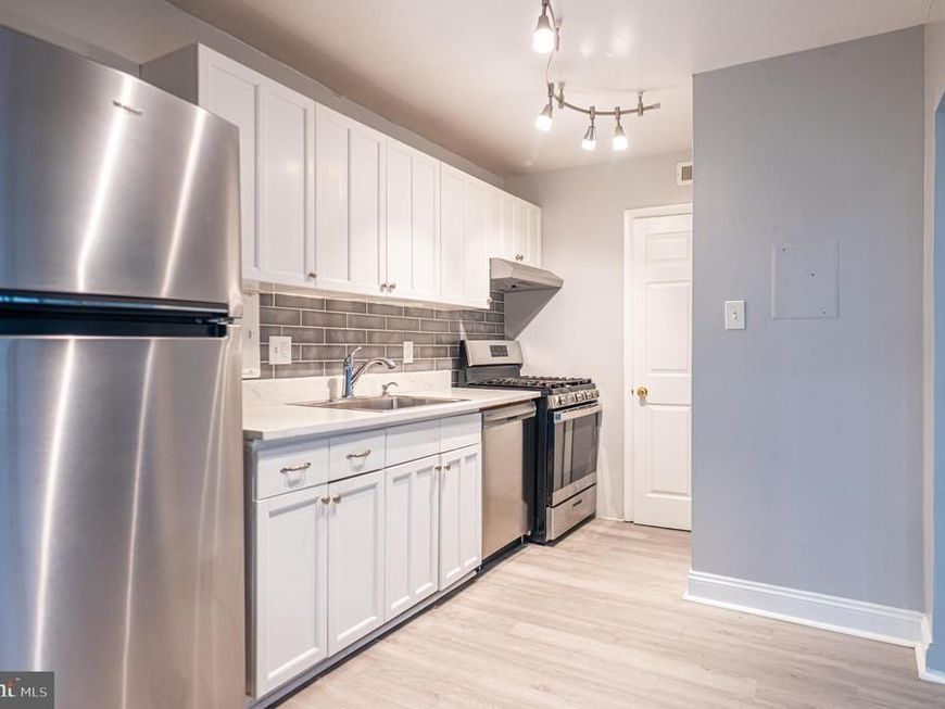 12211 Braxfield Court , Unit 7, Rockville, MD 20852 Main Photo