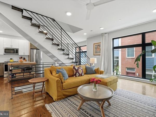 2735 W GEORGE STREET, PHILADELPHIA, PA 19130