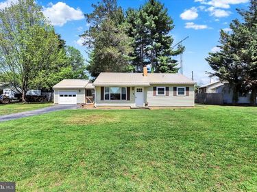 1 LINCOLN DRIVE, FAYETTEVILLE, PA 17222