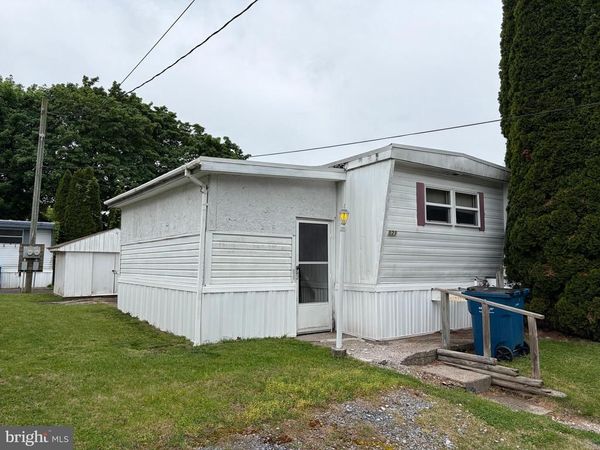 121 GRIMM LANE, MIDDLETOWN, PA 17057