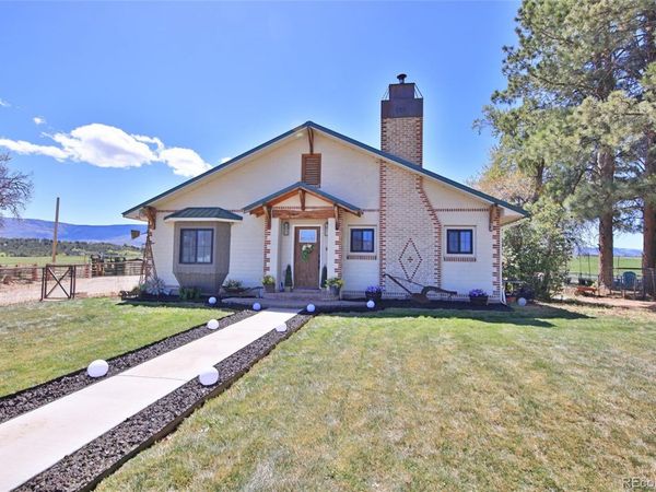 58749 OE Road , Collbran, CO 81624
