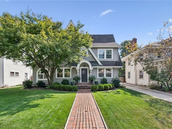 1021 W 71st Terrace, Kansas City, MO 64114