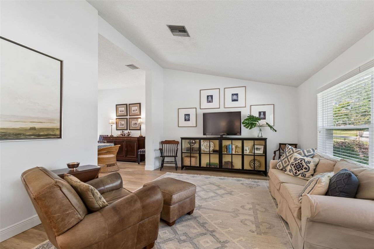 3337 Hyde Park Drive, Clearwater, FL 33761 Photo