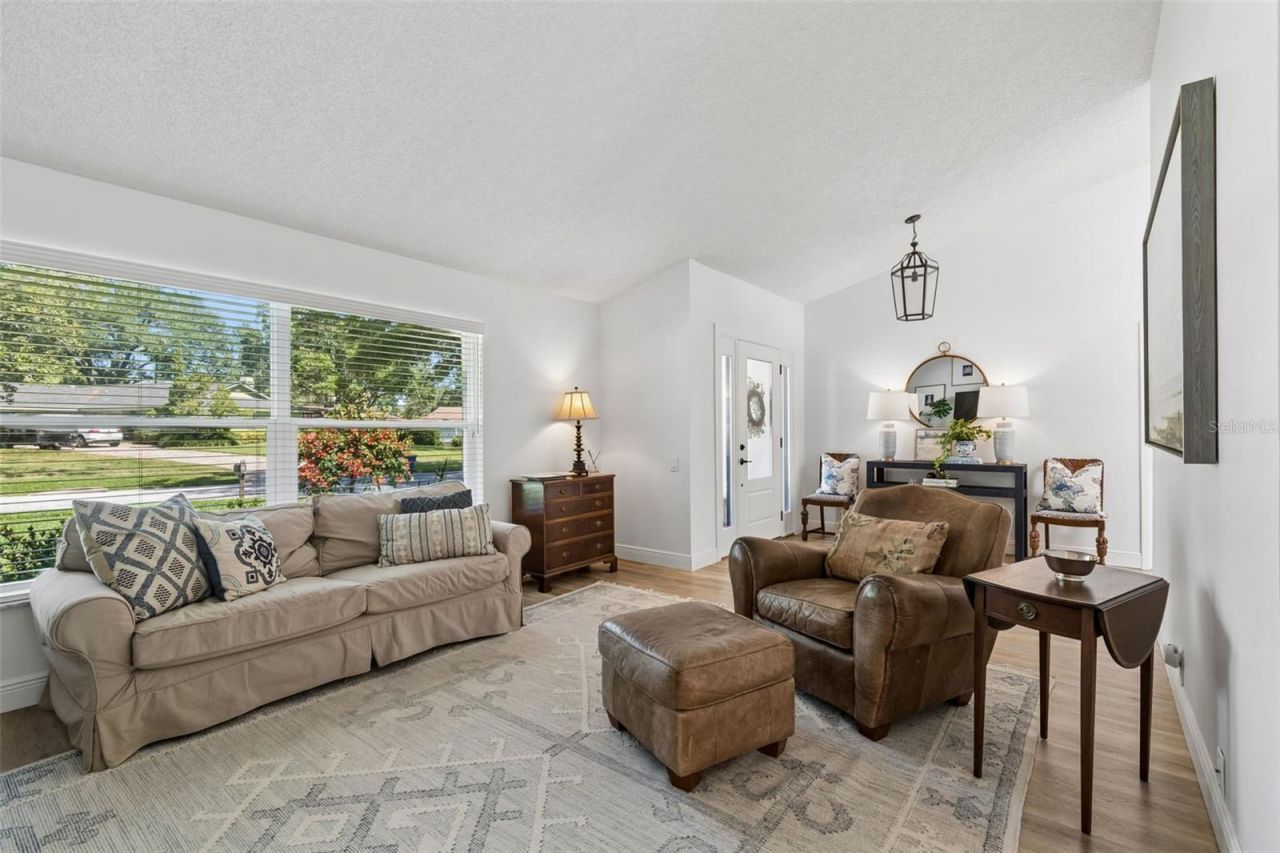 3337 Hyde Park Drive, Clearwater, FL 33761 Photo