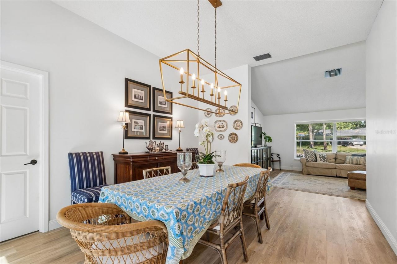 3337 Hyde Park Drive, Clearwater, FL 33761 Photo