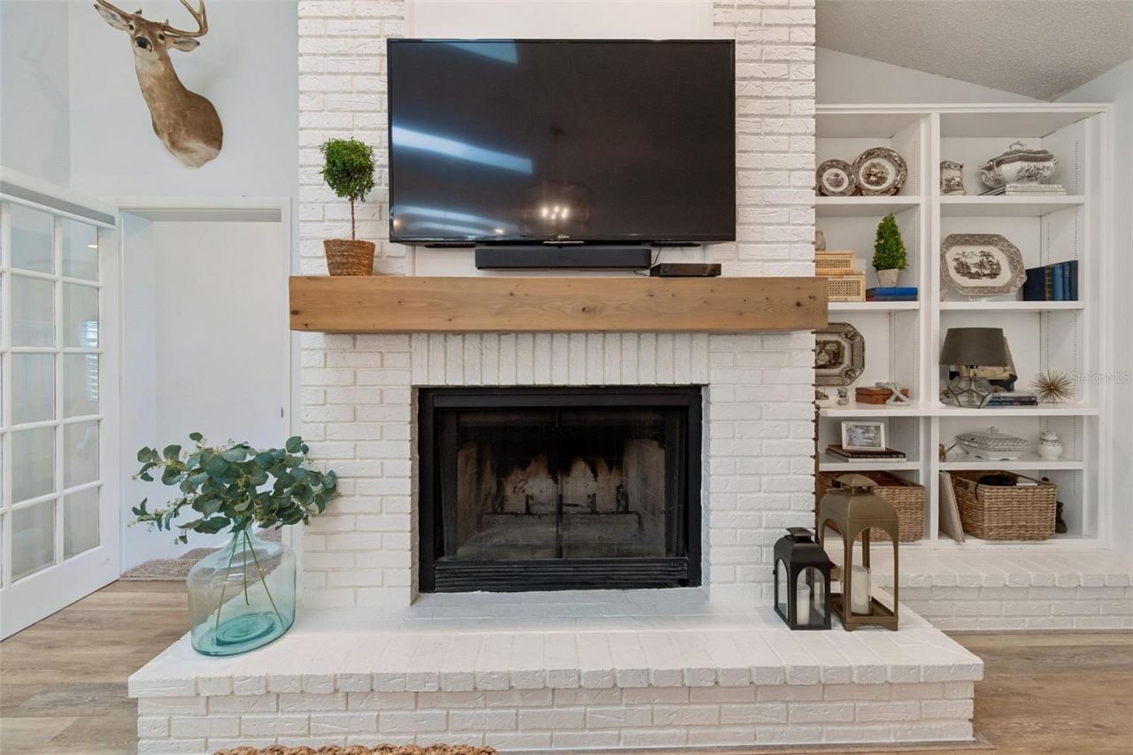 3337 Hyde Park Drive, Clearwater, FL 33761 Photo