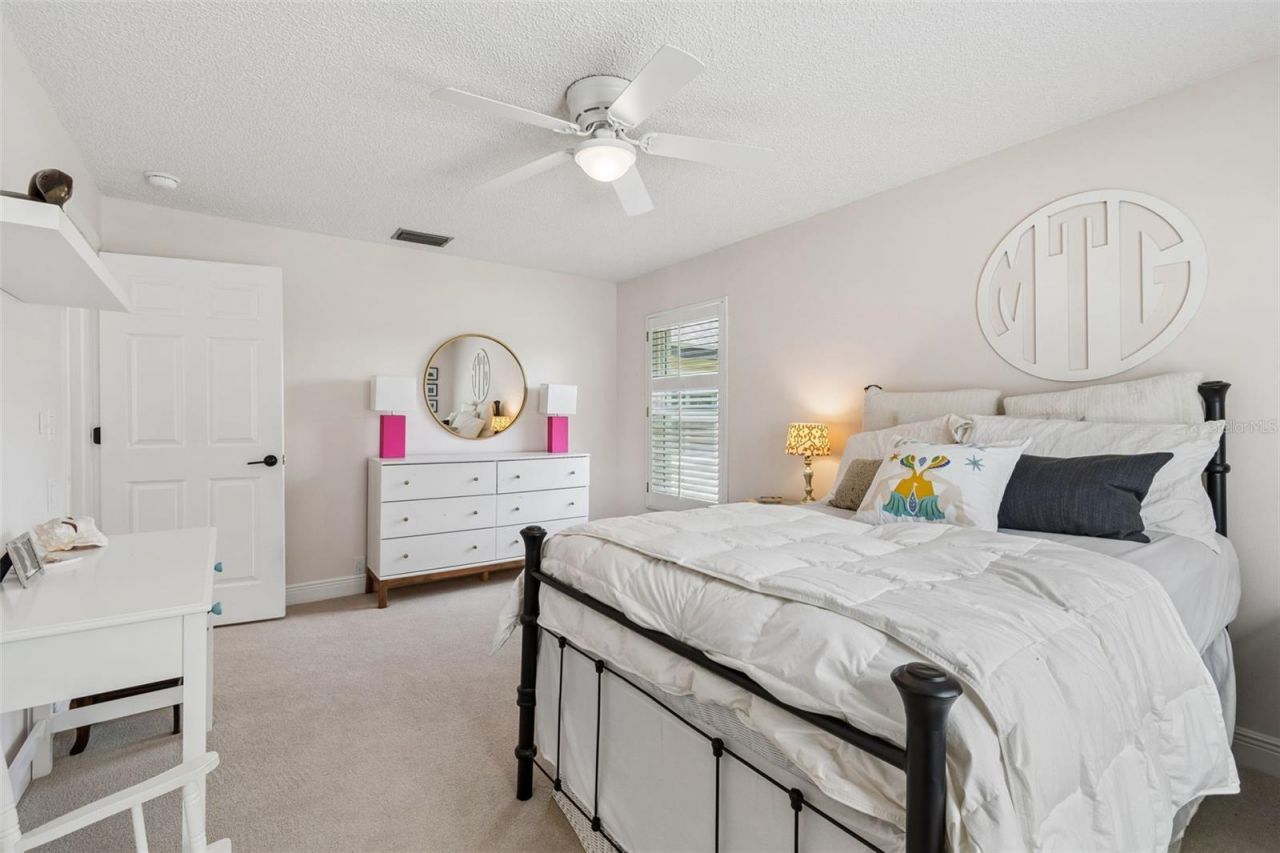 3337 Hyde Park Drive, Clearwater, FL 33761 Photo