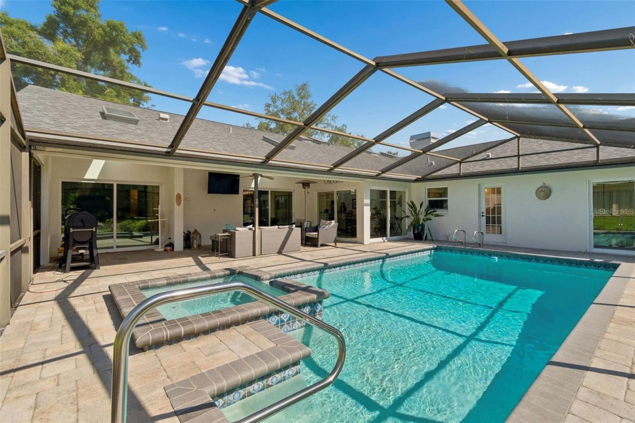 3337 Hyde Park Drive, Clearwater, FL 33761 Photo