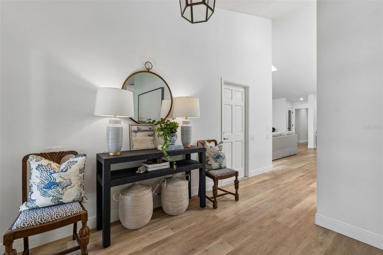3337 Hyde Park Drive, Clearwater, FL 33761 Photo