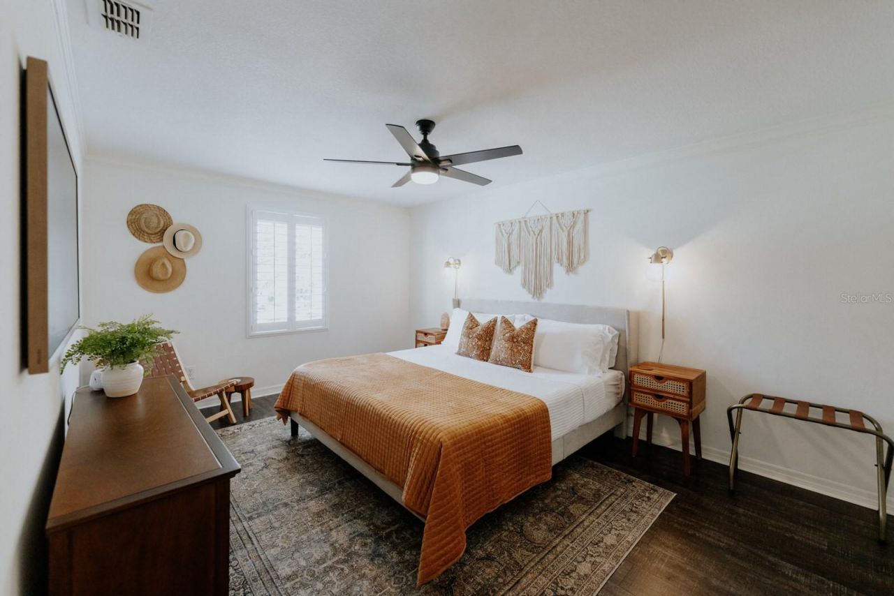 2472 Temple Street, Sarasota, FL 34239 Photo