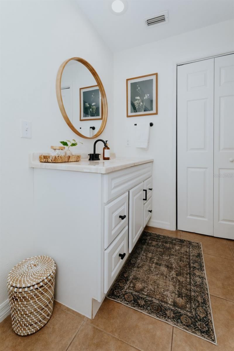 2472 Temple Street, Sarasota, FL 34239 Photo