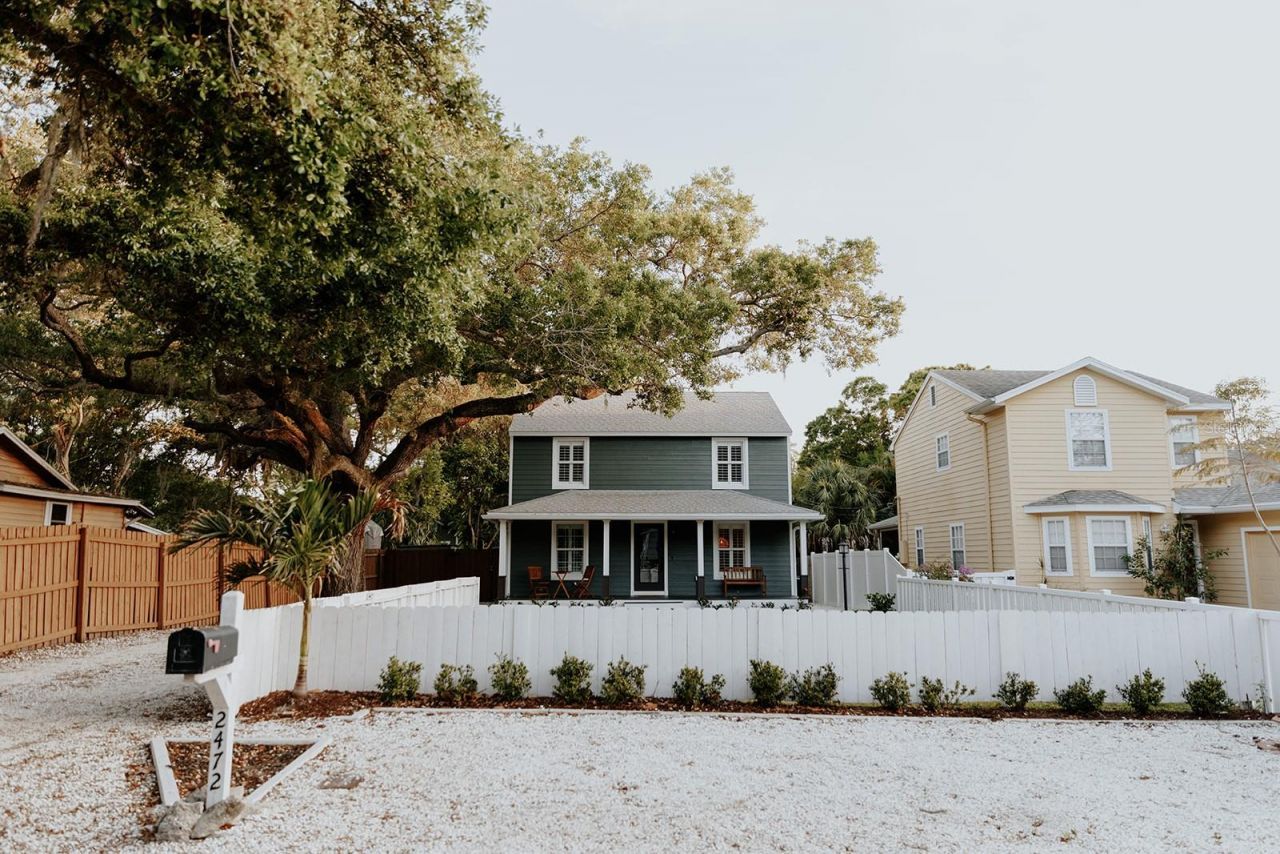 2472 Temple Street, Sarasota, FL 34239 Photo