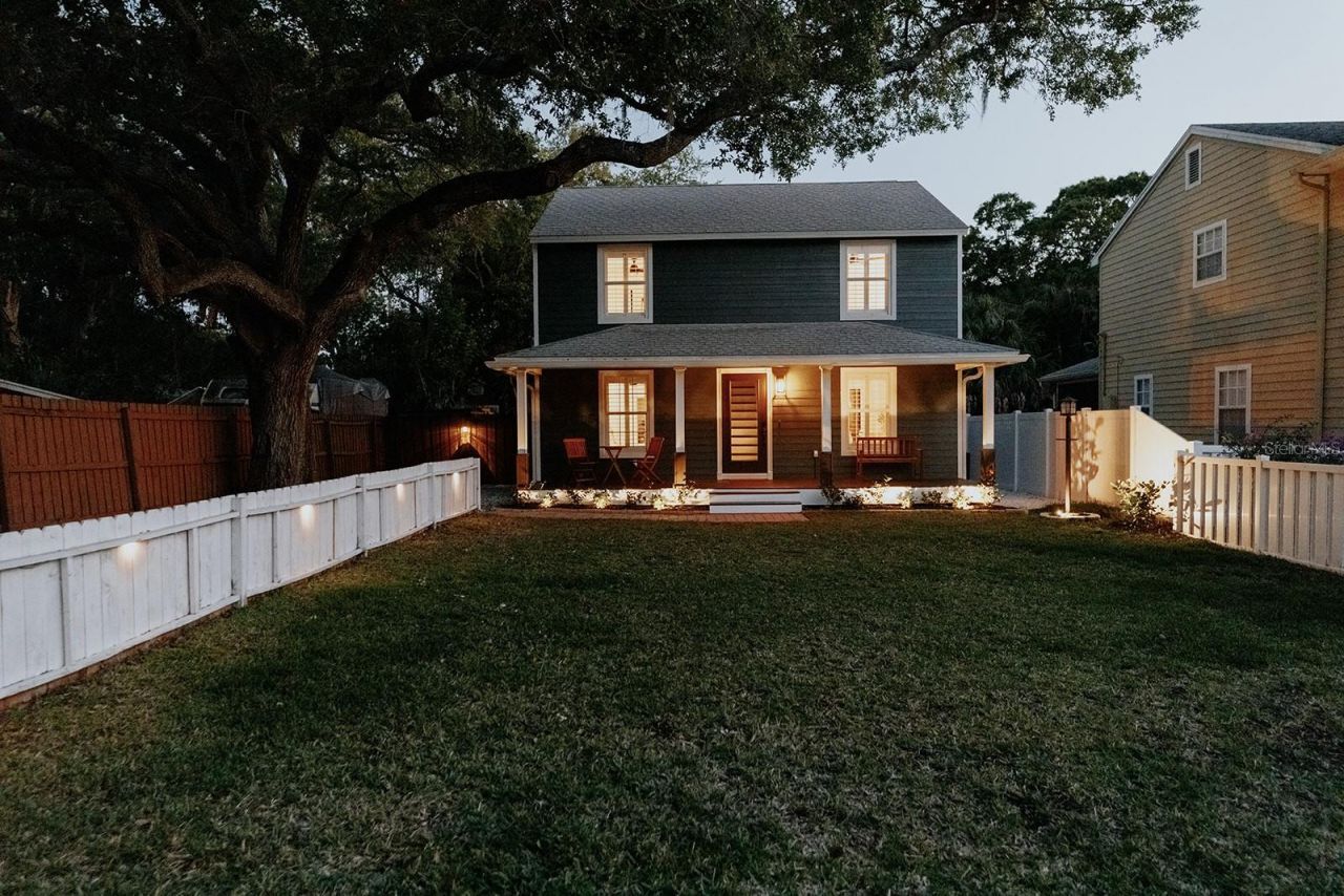 2472 Temple Street, Sarasota, FL 34239 Photo
