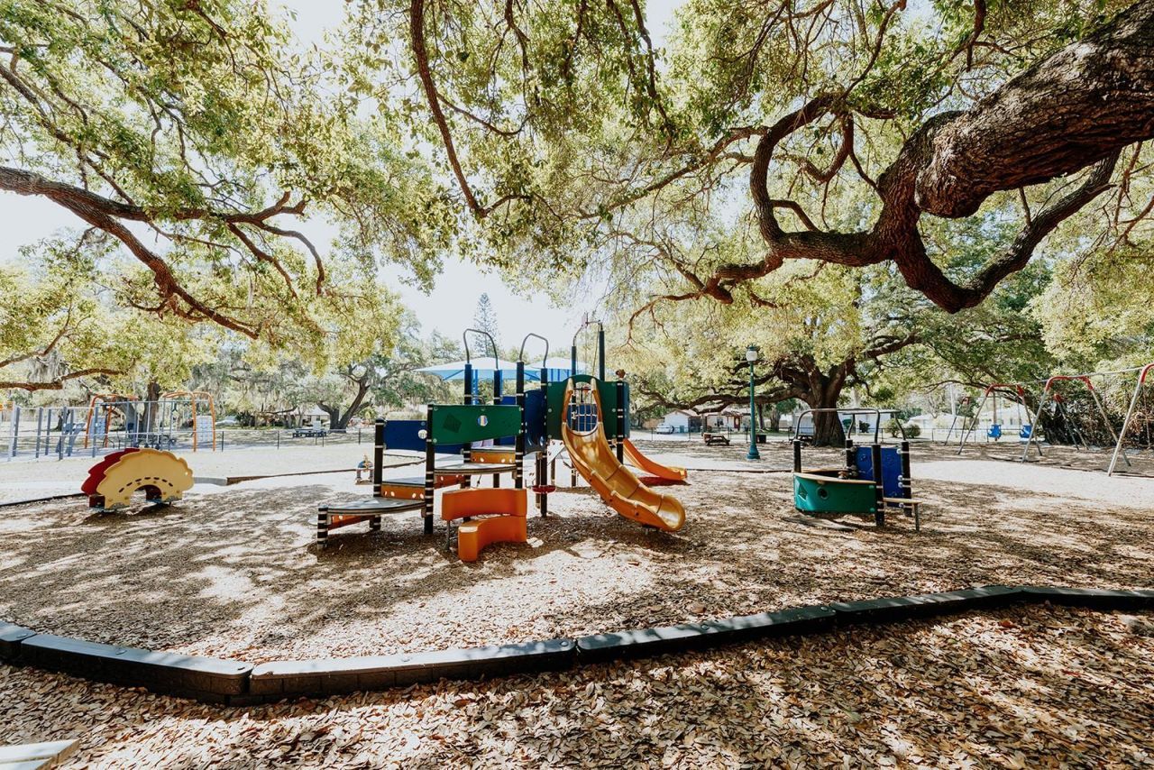 2472 Temple Street, Sarasota, FL 34239 Photo