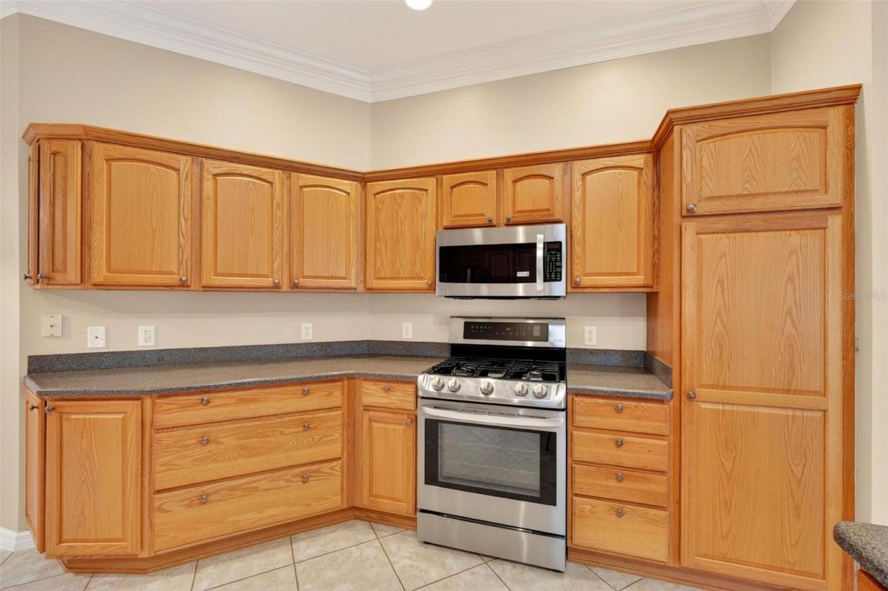 2612 Morven Park Way , The Villages, FL 32162 Photo