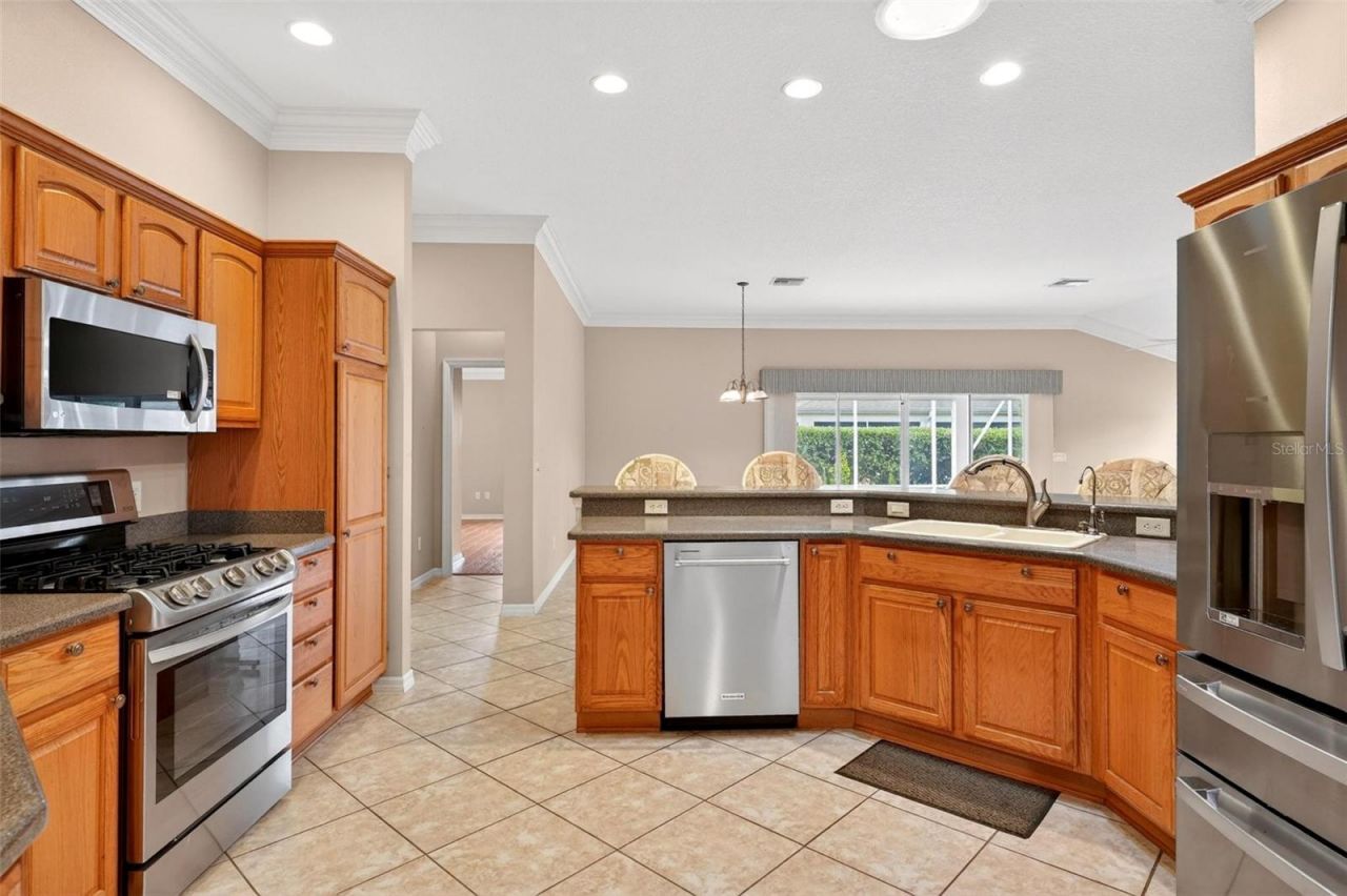 2612 Morven Park Way , The Villages, FL 32162 Photo