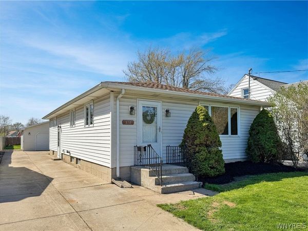 874 Beach Road , Buffalo, NY 14225